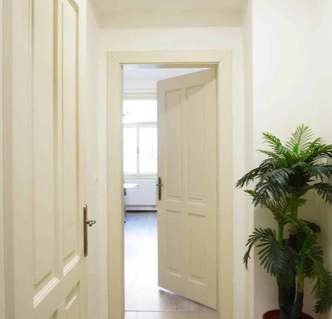 Апартаменты Flat With Balcony And Garage Прага